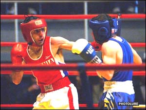 L&rsquo;Arménien Mher Mkrtchian, champion d&rsquo;Europe des super-moyens