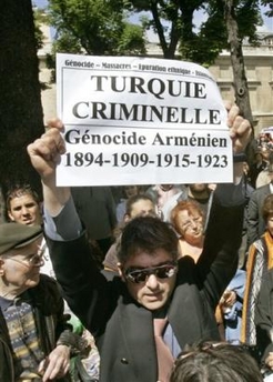 Génocide arménien: l&rsquo;UEJF déplore un « débat avorté »