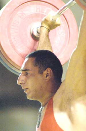 Kevork Davtian (77 kg) champion d&rsquo;Europe d&rsquo;haltérophilie
