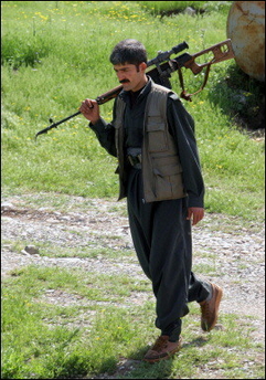 Les Kurdes d&rsquo;Irak lancent un avertissement au PKK