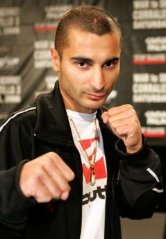 Mouche IBF – L&rsquo;Australien Vic Darchinyan conserve son titre