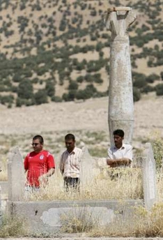 L&rsquo;ouverture du procès de Saddam Hussein pour génocide ravive la colère kurde