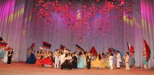 Le concours de beauté « Miss Caucase 2006 » se déroulera en Arménie et au Haut Karabagh