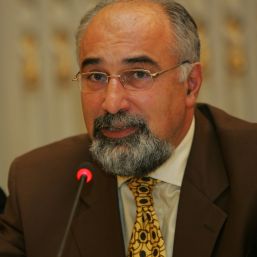 Varujan Vosganian futur commissaire européen