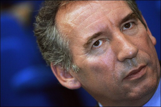 Génocide arménien: « ce n&rsquo;est pas aux députés d&rsquo;écrire l&rsquo;histoire », estime François Bayrou