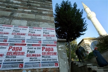 Voyage papal: le jour du Seigneur propose un magazine