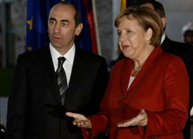 Extraits des déclarations du président Kocharian à la fondation Bertelsmann (Allemagne) le 16 novembre 2006
