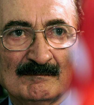 La Turquie rend hommage au nationaliste Bülent Ecevit