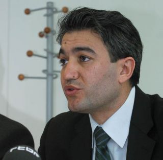 Génocide Arménien : Pas de motion contre Emir Kir