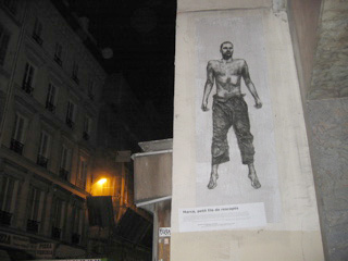 Des témoins du génocide arménien sur les murs de Paris pour dire « Non au négationnisme »