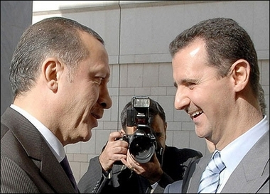Visite du Premier ministre turc à Damas axée sur le Liban et l&rsquo;Irak