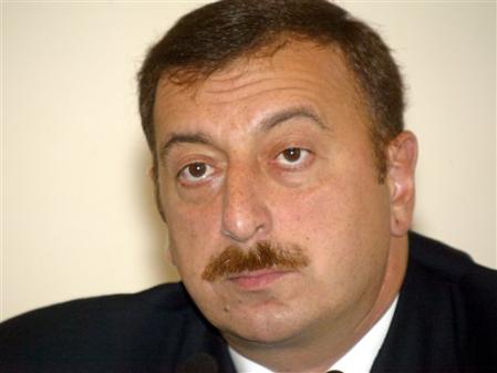 Jacques Chirac plaide pour la paix au Haut-Karabakh