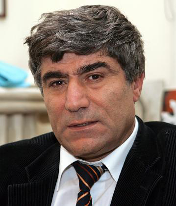 L&rsquo;assassinat du journaliste Hrant Dink est « un acte abominable » (Chirac)