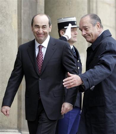 Jacques Chirac a souhaité le développement des relations France-Arménie, notamment dans le secteur de l&rsquo;énergie