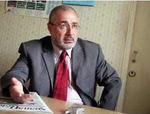 Vahan Hovhannissian : « Le Dachnaksoutioun serait un parti d&rsquo;opposition très efficace et digne de ce nom « 