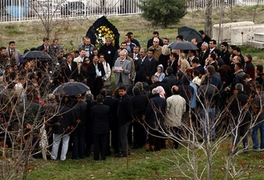L&rsquo;Allemand Tilmann Geske a été enterré dans le cimétière arménien à Malatya