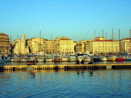 Unité à Marseille avant le 24 avril