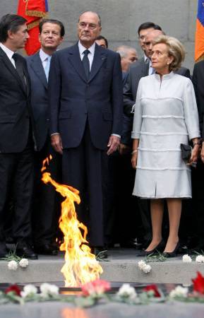 Pas de visite officielle du président Français Jacques Chirac en Azerbaïdjan
