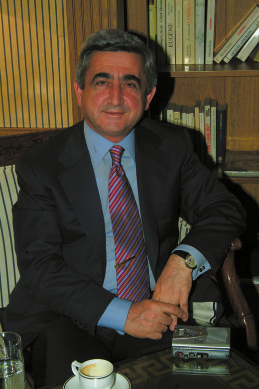 Sarkisian réclame « patience et réalisme » face aux réformes socio-économiques