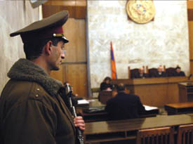 Un suspect s&rsquo;échappe du tribunal alors qu&rsquo;il allait être condamné