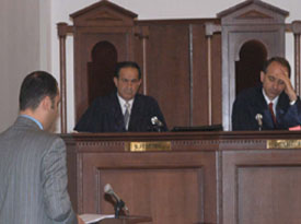 Les forces de l&rsquo;opposition quittent le tribunal constitutionnel