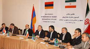 Selon le chef de la diplomatie iranienne, l&rsquo;Iran est prête à prendre part aux négociations de paix du Haut Karabagh