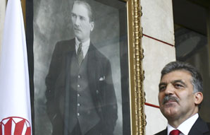Turquie: Gül ne renonce pas