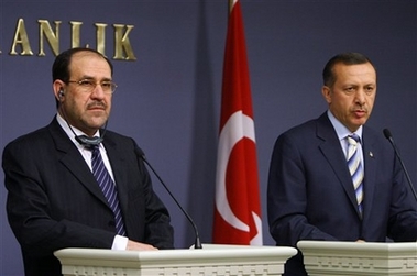M. Maliki promet d&rsquo;agir contre les Kurdes du PKK en Irak