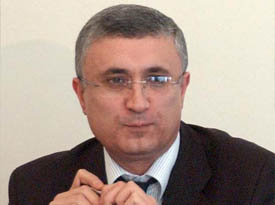 Garegin Azarian reconduit à la tête de la commission électorale