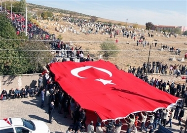 La Turquie enterre ses soldats «martyrs»