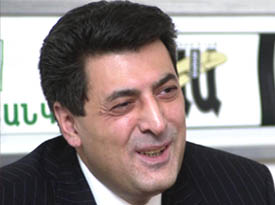 Demirchian supportera-t-il à son tour Ter Petrossian ?