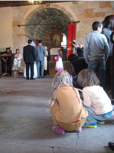 Le service d&rsquo;Etat civil de Stépanakert croule sous les demandes de mariages