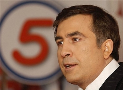Géorgie: Saakachvili attend Poutine, l&rsquo;opposition va manifester