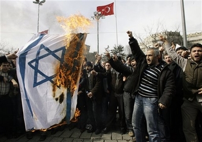 L&rsquo;ambassadeur israélien en Turquie compare les violences à Gaza et les violences en 1915