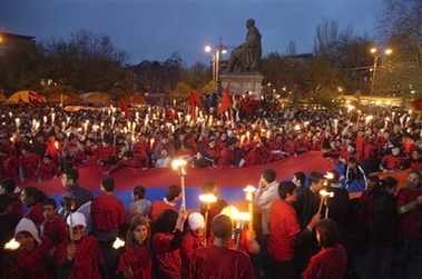 10 000 personnes ont participé à la marche des torches