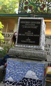 Inauguration d&rsquo;un mémorial dédié au génocide des Arméniens à Fresno