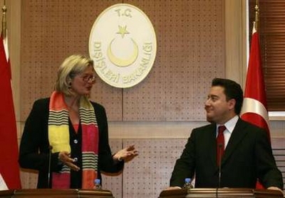 Ankara souhaite la normalisation des relations avec Erevan