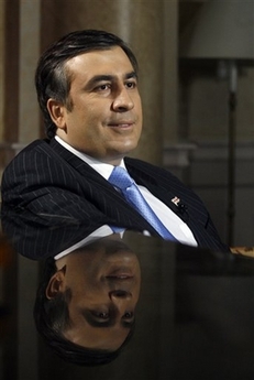 Saakachvili, appuyé par l&rsquo;ONU, prône le retour des réfugiés en Abkhazie