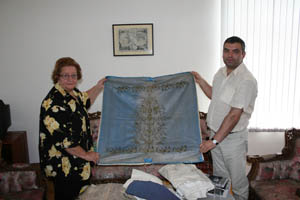 Magnifique donation à l&rsquo;Institut-Musée du Génocide Arménien