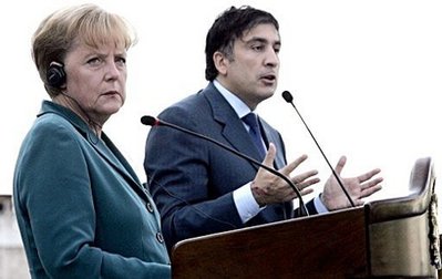 Merkel pour une conférence des voisins de la Géorgie, plutôt sans la Russie