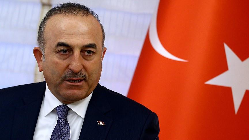 Une du Point sur Erdogan: La Turquie réplique à Macron