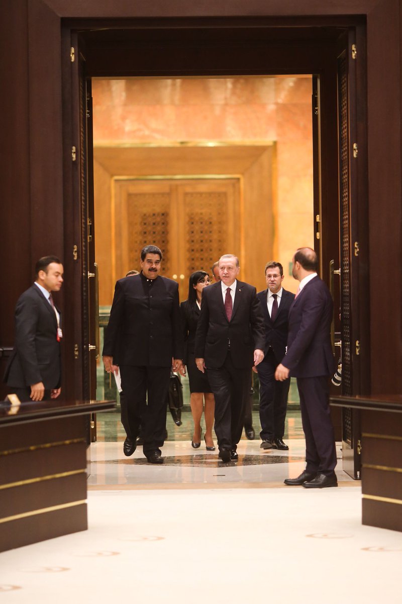 Erdogan félicite Maduro après sa réélection controversée au Venezuela