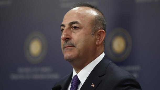 Entretiens téléphoniques de M. Cavusoglu sur le transfert de l&rsquo;ambassade américaine à Jérusalem
