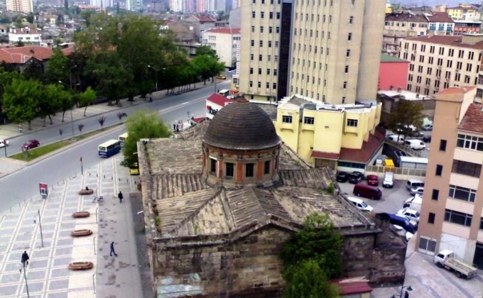 L&rsquo;église arménienne Sourp Mariam Asdvadzadzine de Kayseri transformée en bibliothèque municipale