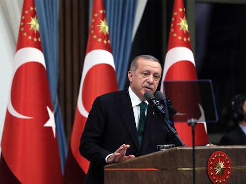 Erdogan réunit des dirigeants du monde musulman pour faire condamner Israël