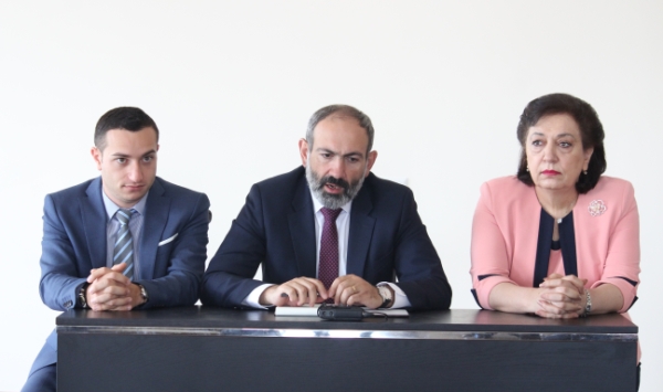 Transmission au ministère arménien de la Diaspora. Nikol Pachinian « Notre défi est le retour en Arménie de la force de la diaspora »