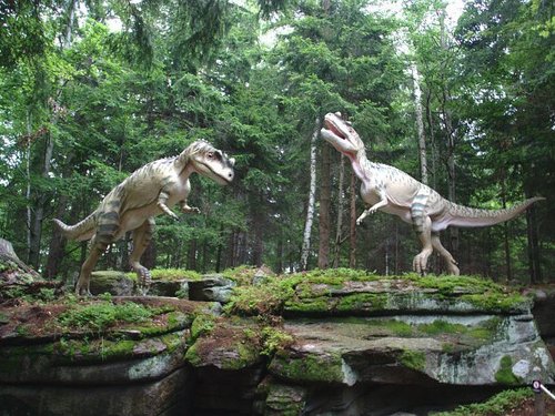 « Dino Land » le premier parc des Dinosaures a ouvert ses portes à Erévan
