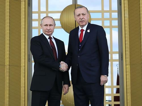 Poutine salue la « grande autorité politique » d&rsquo;Erdogan après sa réélection
