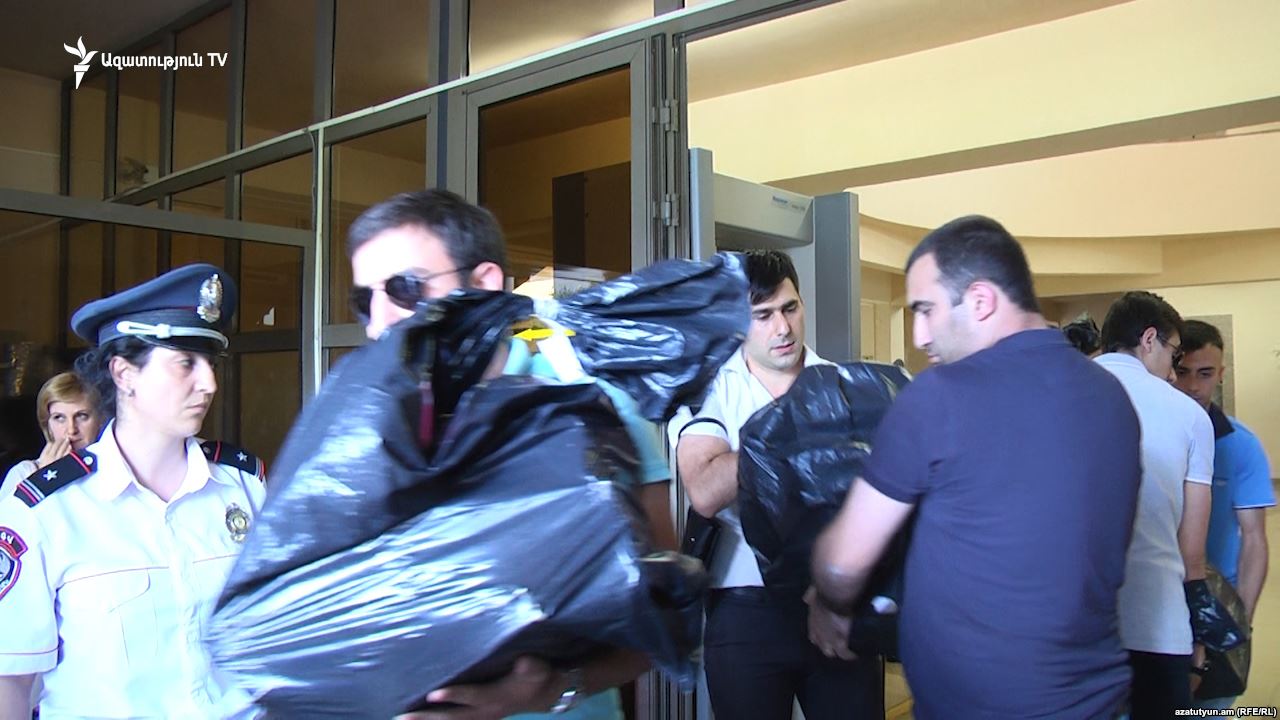 L&rsquo;étau de la justice se resserre sur le maire de Erevan
