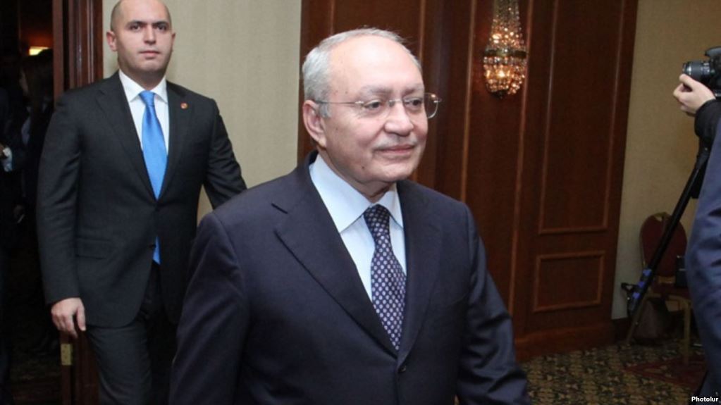 Démission d&rsquo;Aghvan Hovsepian, chef de la Commission d&rsquo;enquête d&rsquo;Arménie